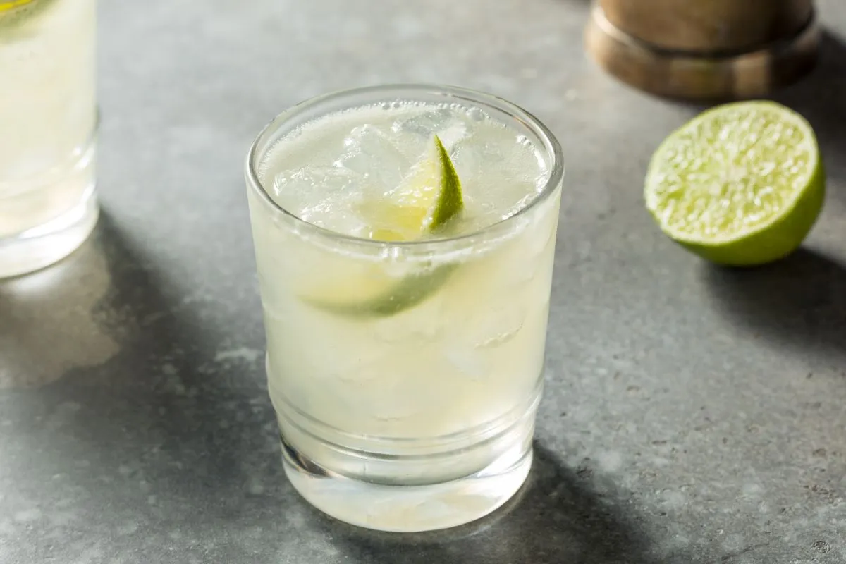 Mastering The Mezcal Margarita: A Smoky Delight